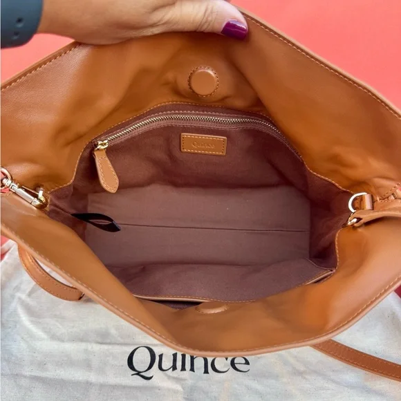 NWOT Quince Italian Leather Drawstring Pouch Crossbody - Picture 5 of 6